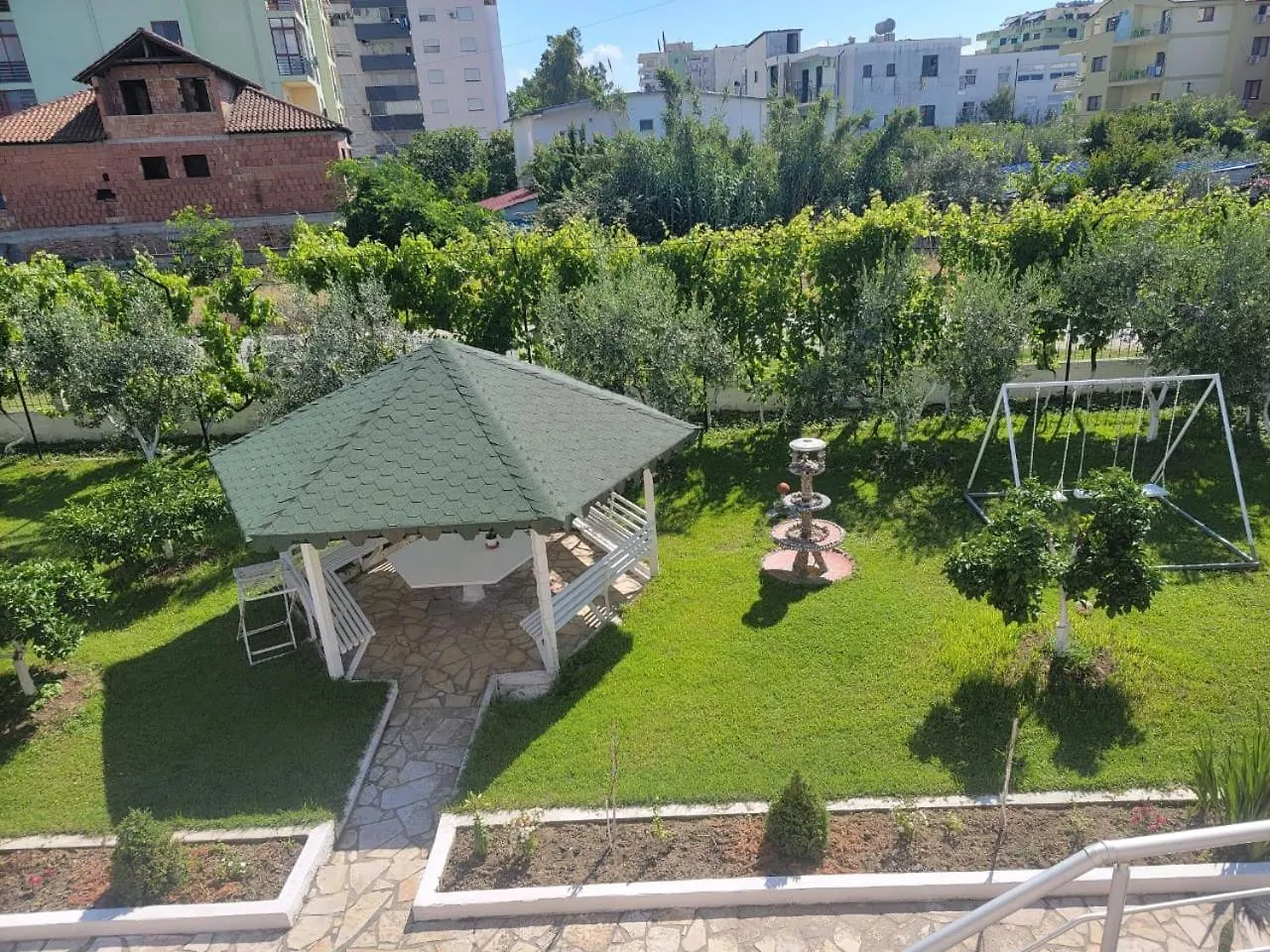 Vila Islami Durrës Albania