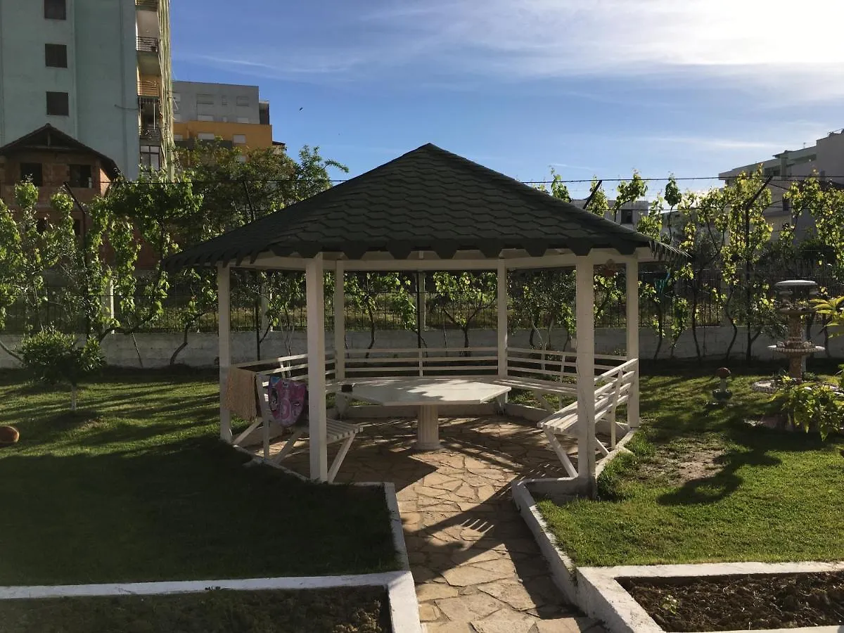 Vila Islami Durrës Albania
