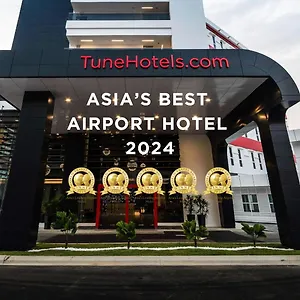 Tune Klia-klia2, Airport Transit 4*, Szepang Malajzia