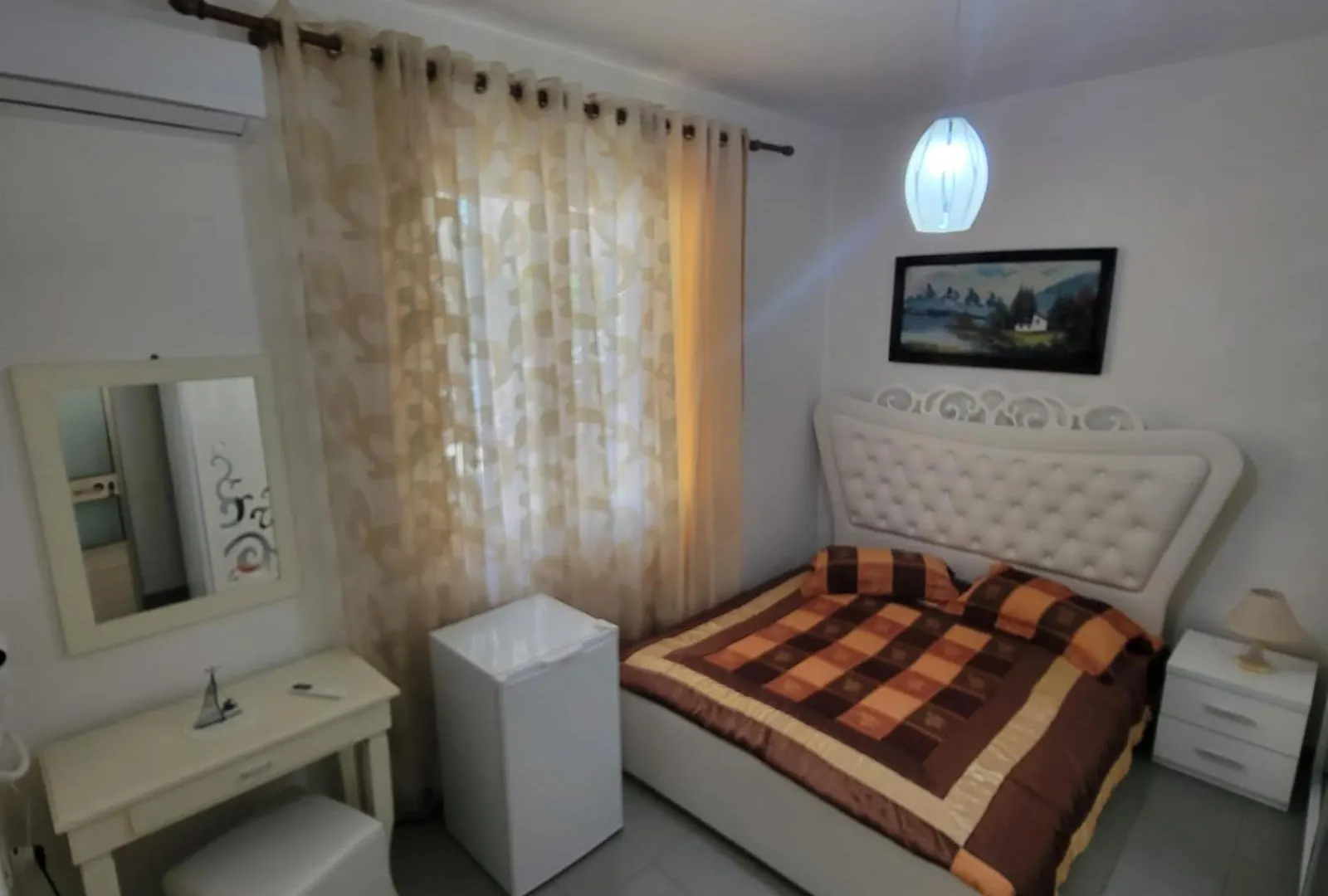 Vila Islami Dıraç
