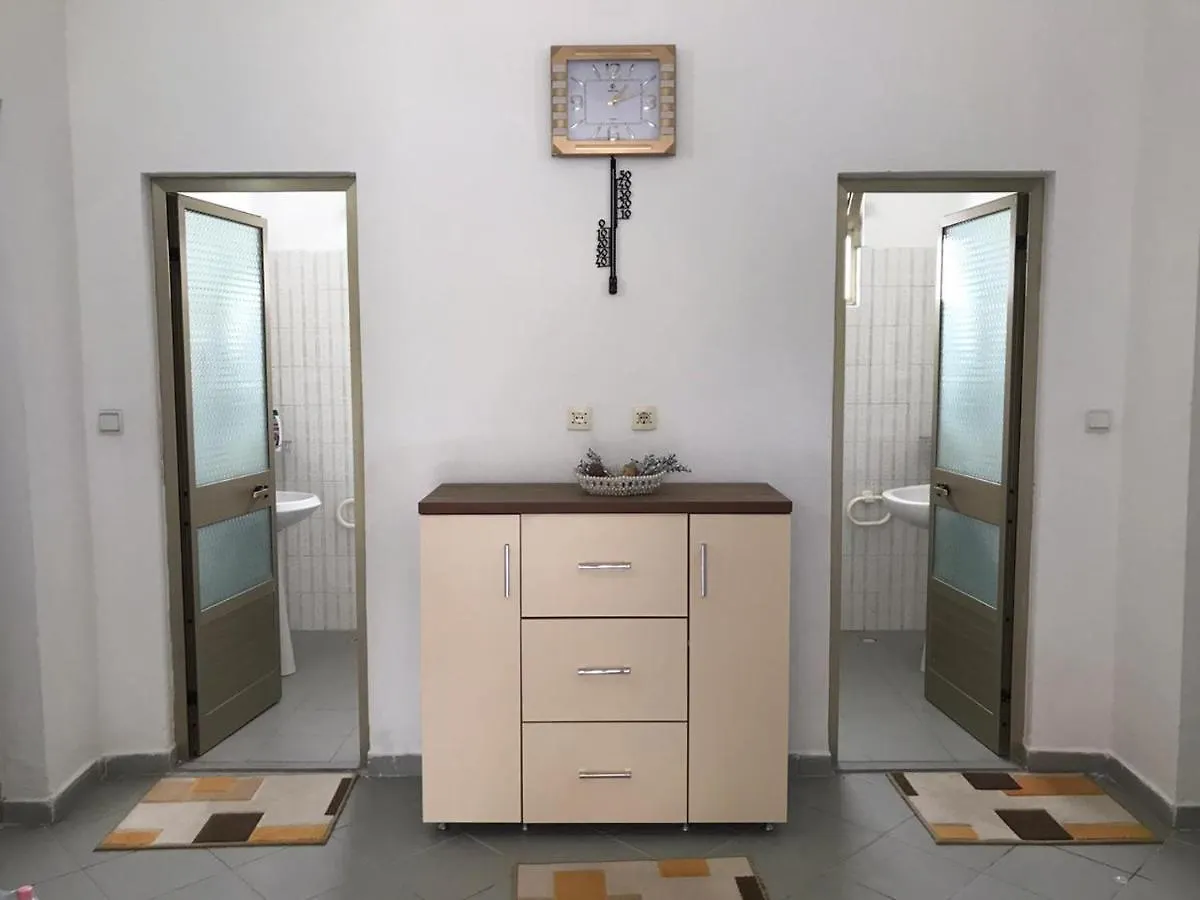 Guest house Vila Islami Durres